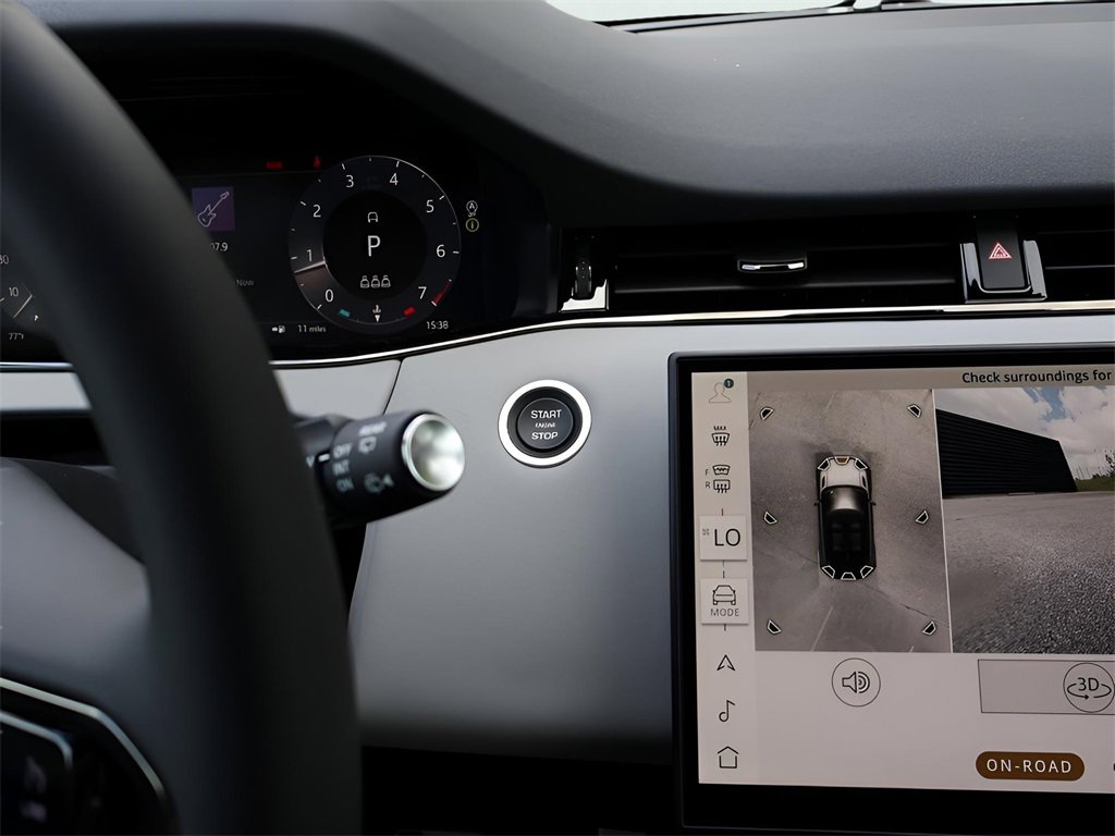 New 2026 Land Rover Range Rover Evoque Dynamic SE image 27