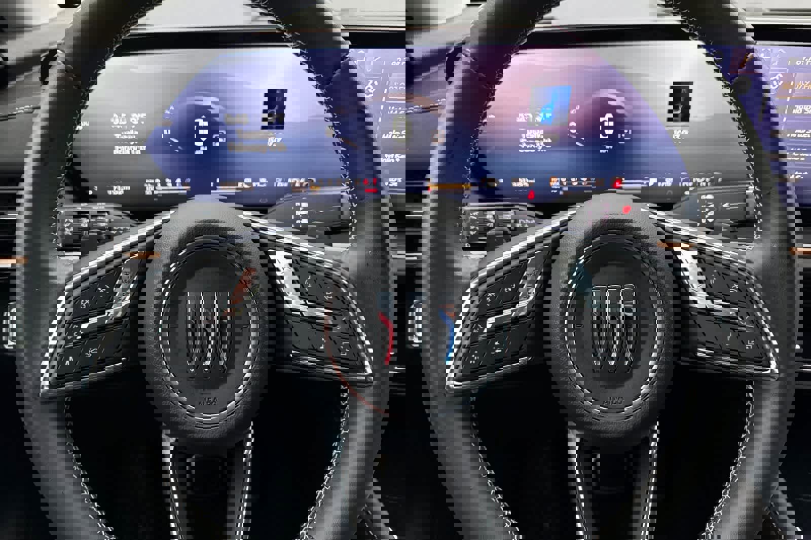 Used 2025 Buick Envision Sport Touring image 25