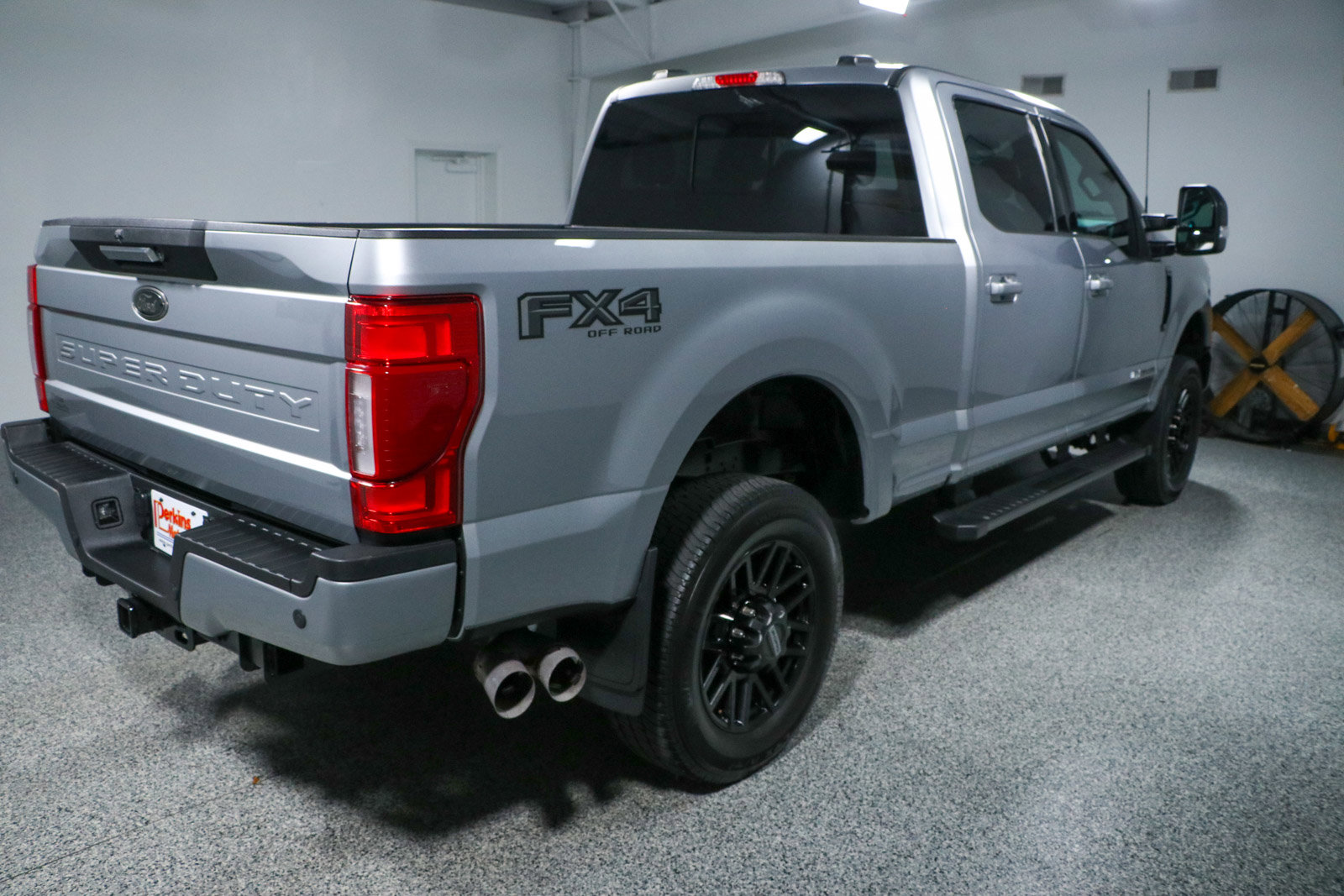 Used 2022 Ford F250 Lariat w/ Black Appearance Package image 7