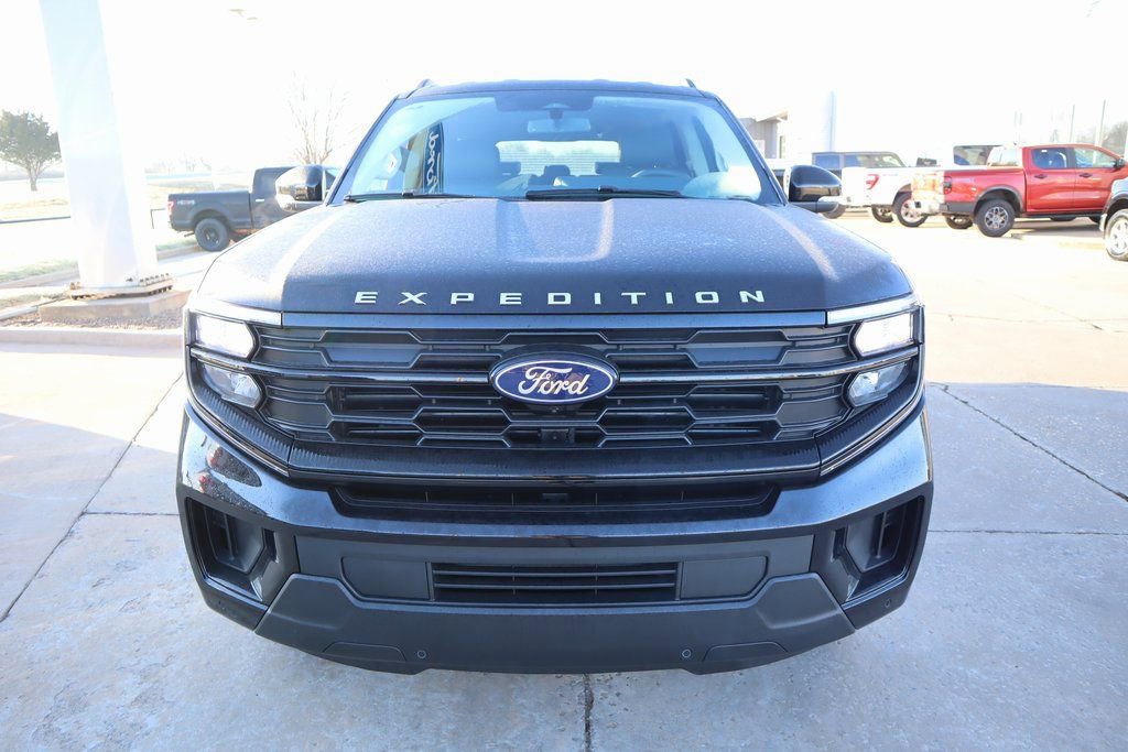 New 2026 Ford Expedition Max Active AWD/4WD image 12