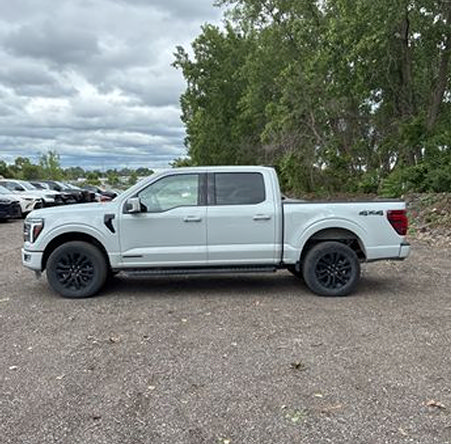 Used 2024 Ford F150 Lariat AWD/4WD image 2