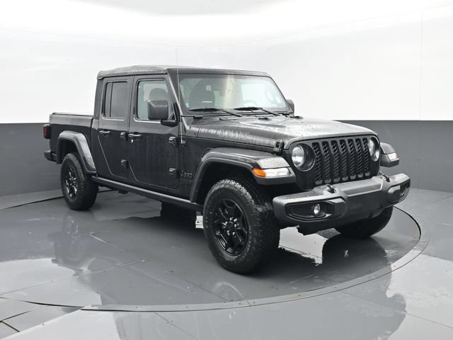 Used 2022 Jeep Gladiator Sport AWD/4WD image 3