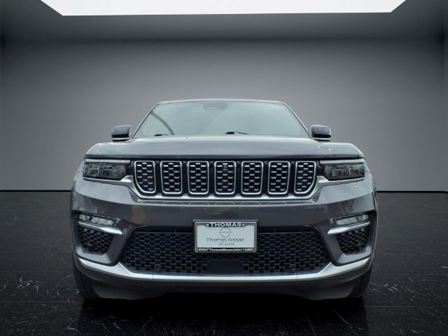 Used 2023 Jeep Grand Cherokee Summit AWD/4WD image 2