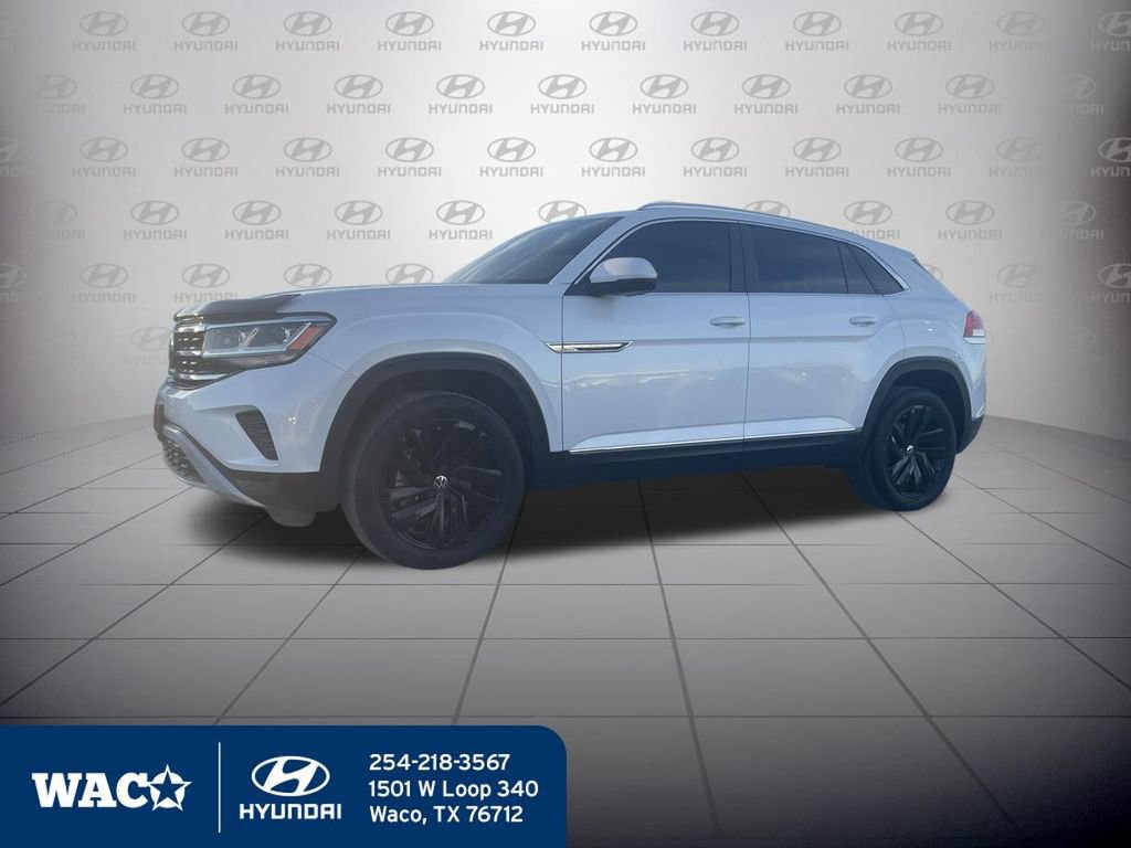 Used 2023 Volkswagen Atlas Cross Sport SEL image 3