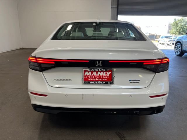 Used 2024 Honda Accord Touring image 4