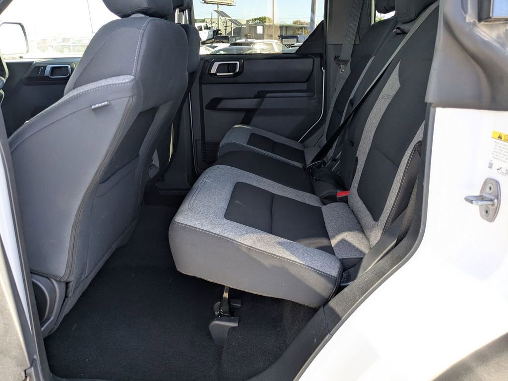 Used 2025 Ford Bronco Big Bend image 26