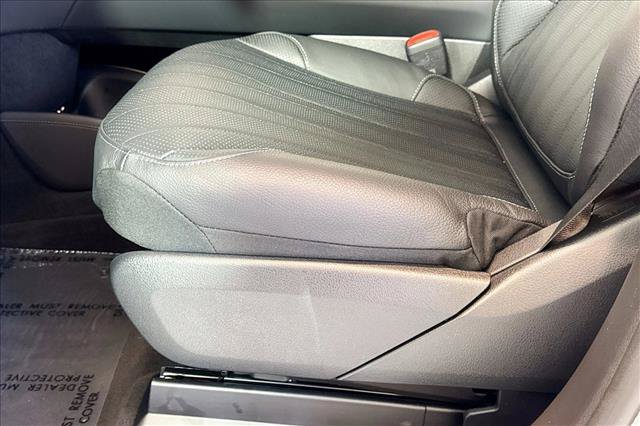 New 2026 Mercedes-Benz EQS 400 4MATIC SUV image 17