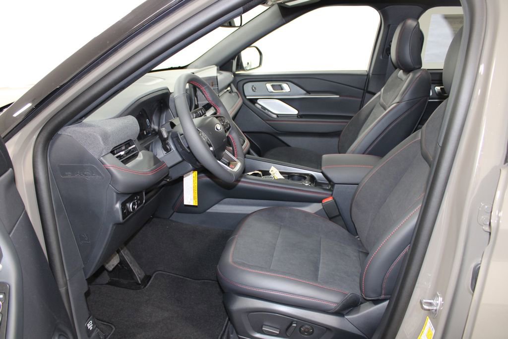 New 2026 Ford Explorer ST image 22
