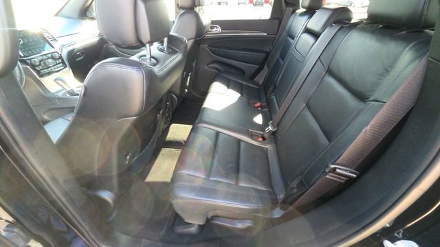 Used 2022 Jeep Grand Cherokee Limited w/ Tech Group image 18