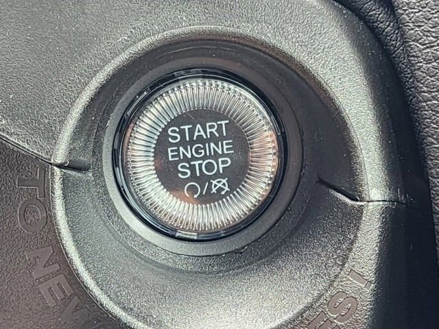 Used 2023 Jeep Renegade Latitude w/ Premium Group image 34