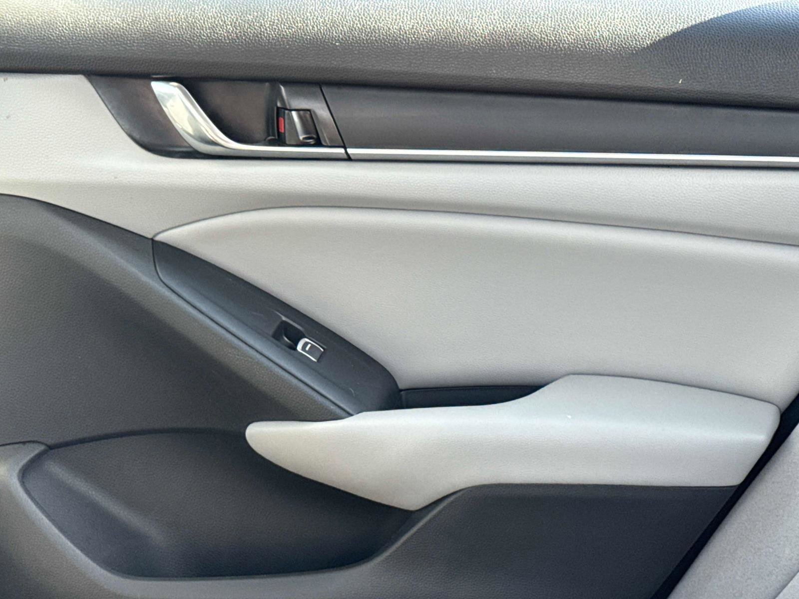 Certified 2020 Honda Accord EX image 14