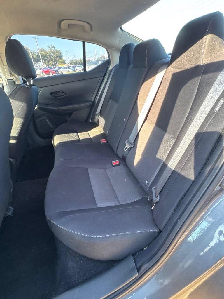 Used 2024 Nissan Sentra SV FWD image 10