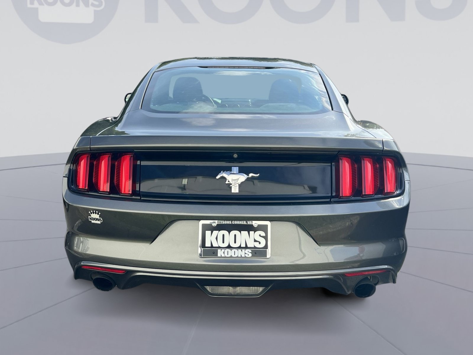 Used 2015 Ford Mustang Coupe RWD image 4