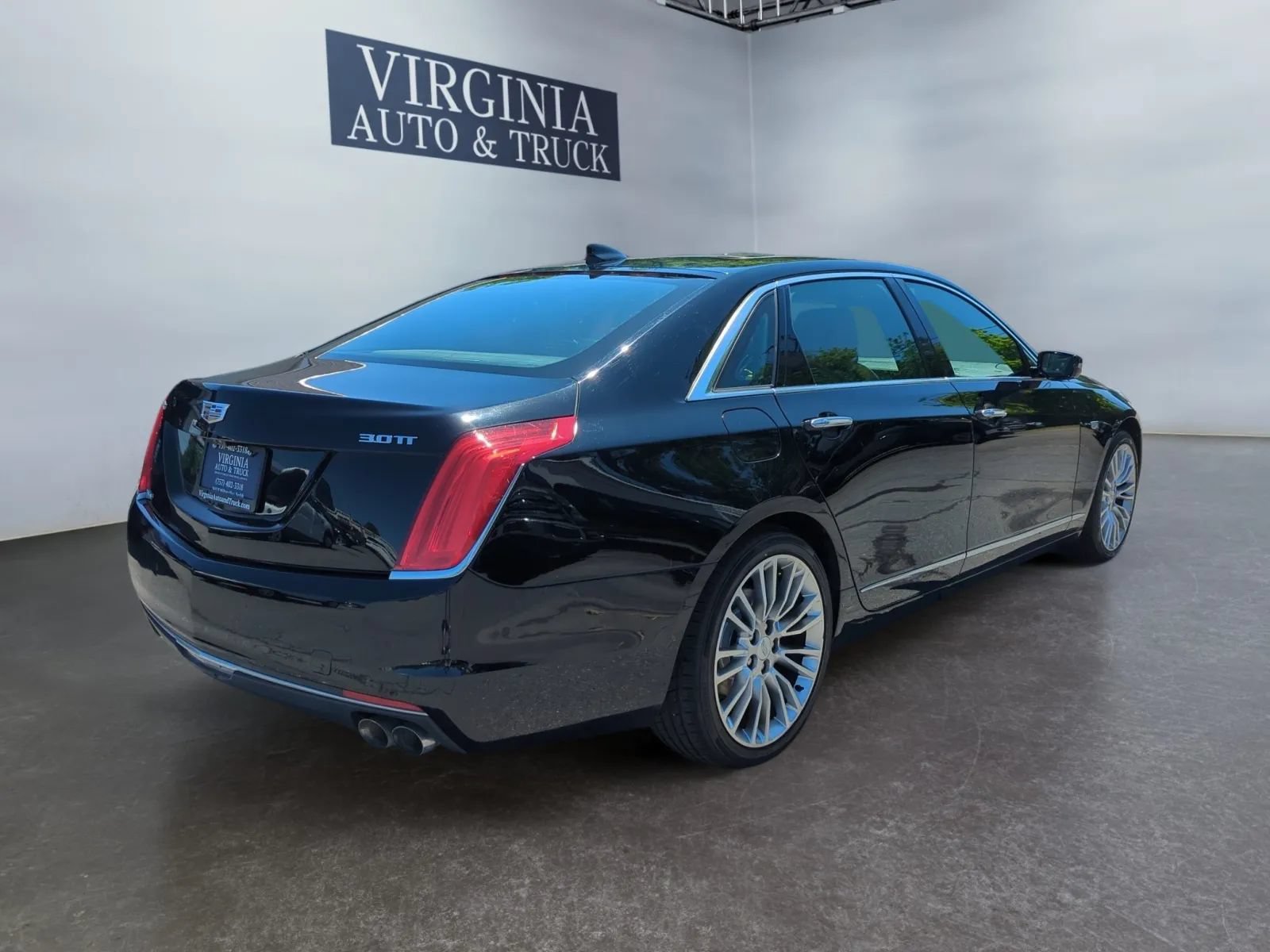 Used 2016 Cadillac CT6 Premium Luxury w/ Driver Assist Package AWD/4WD image 10
