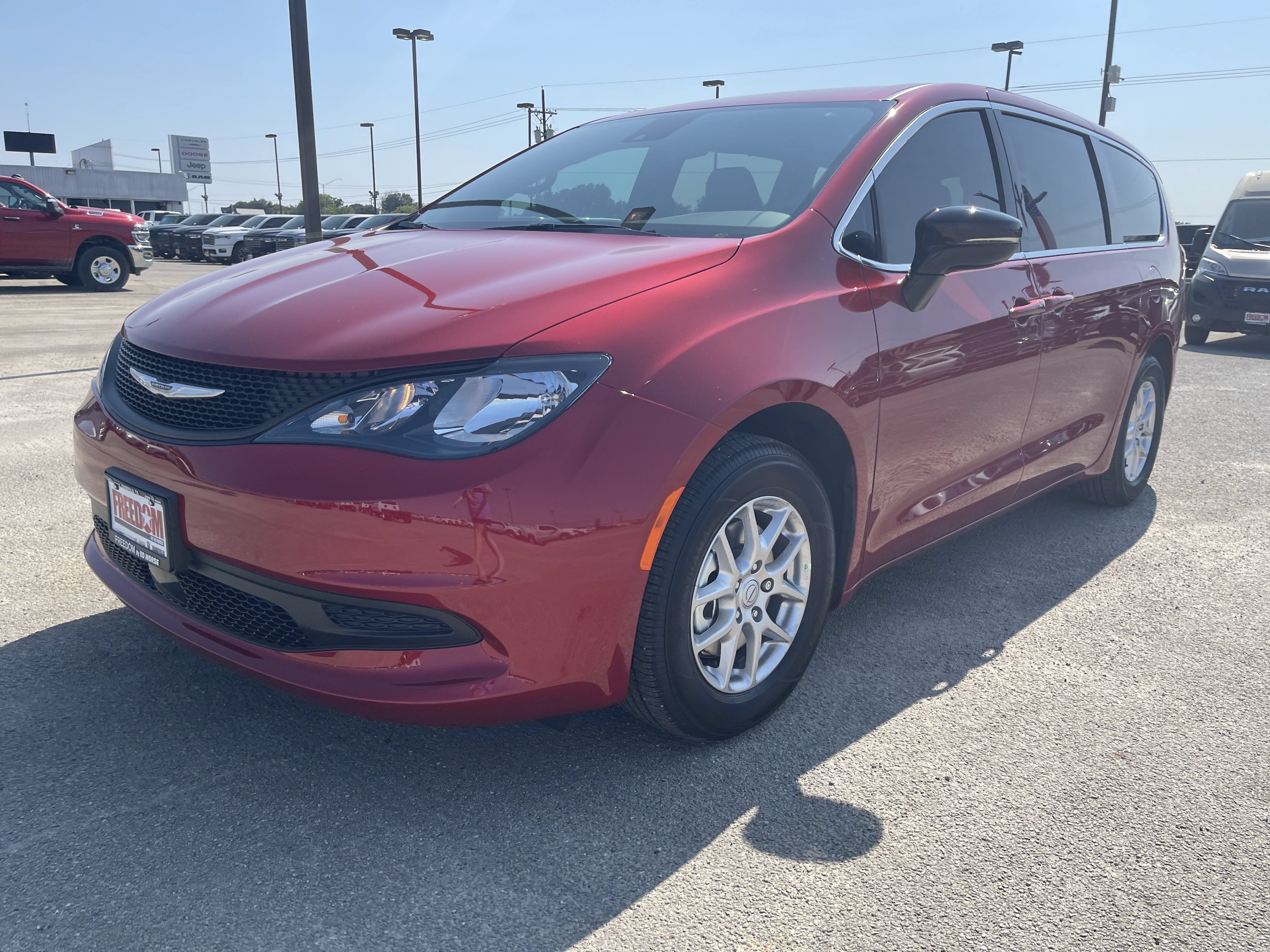 New 2026 Chrysler Voyager LX FWD image 8
