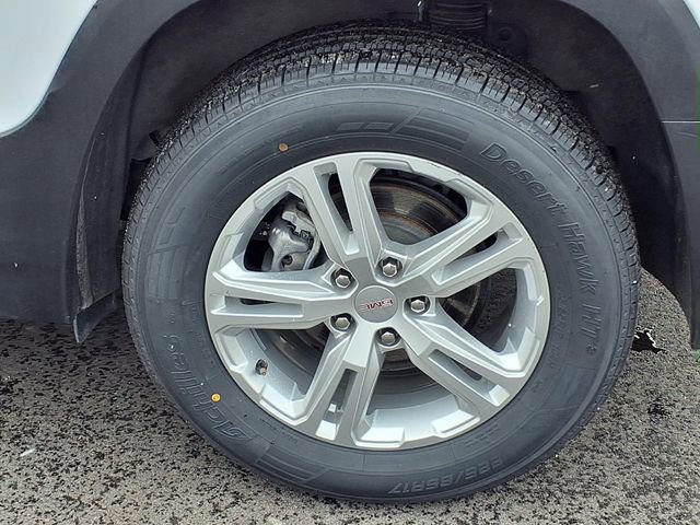 Used 2024 GMC Terrain SLE image 25