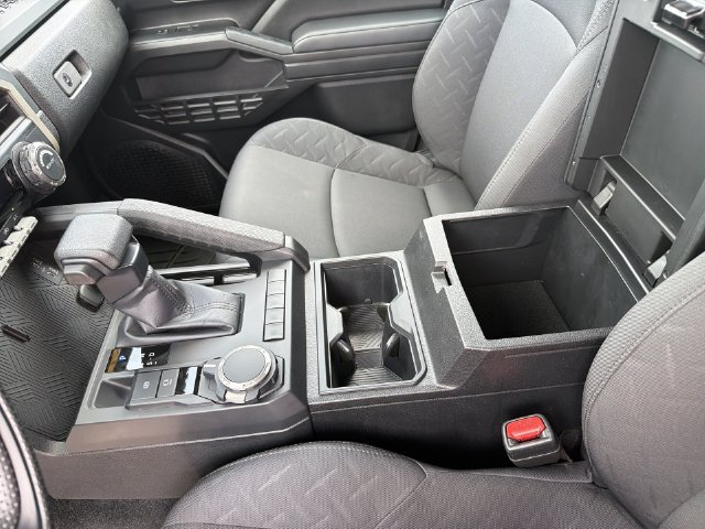 Used 2024 Toyota Tacoma SR AWD/4WD image 21