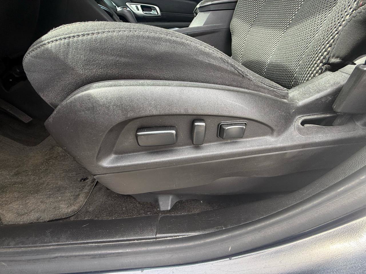 Used 2017 GMC Terrain SLE w/ Driver Alert Package I image 16