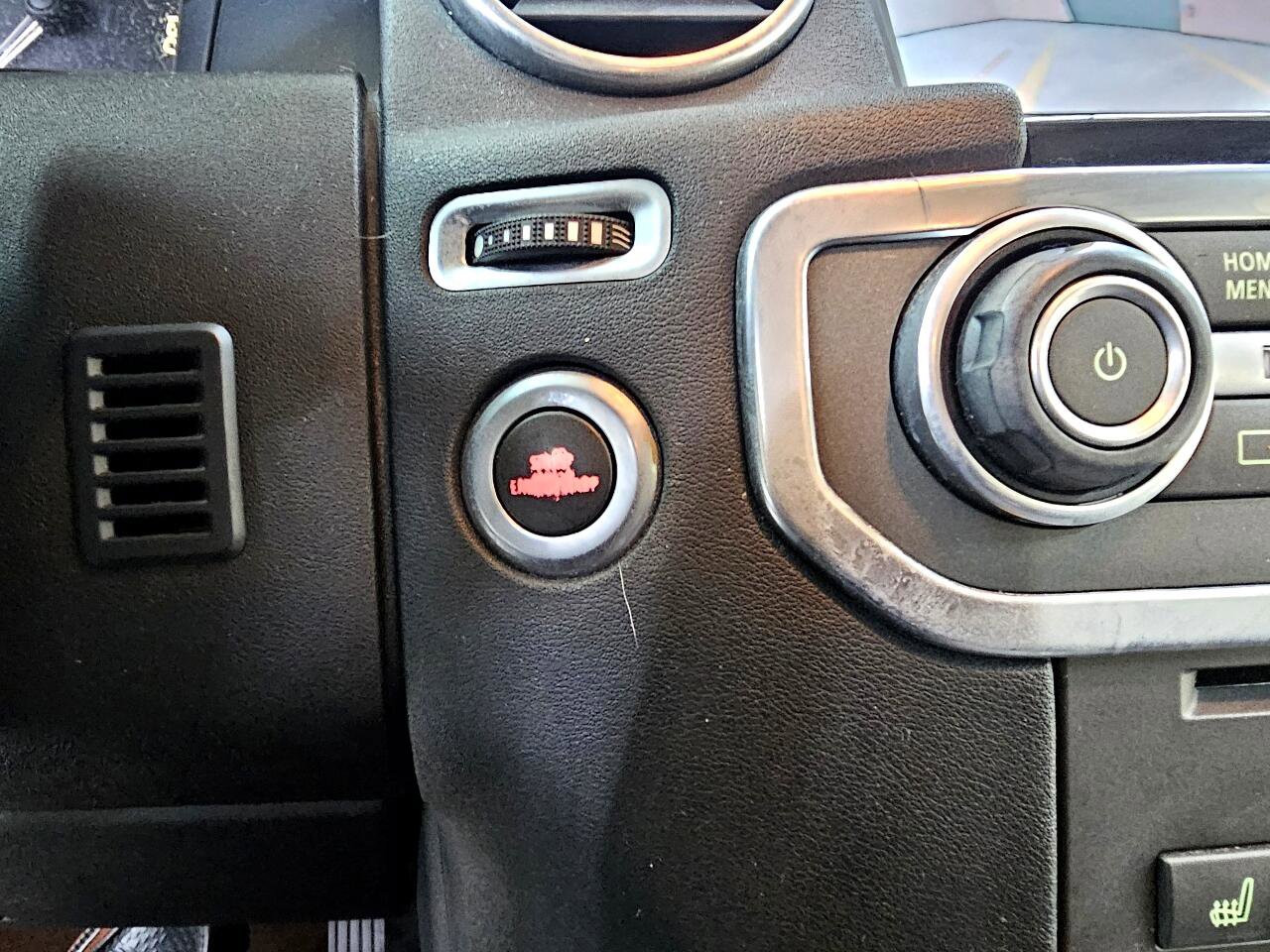 Used 2016 Land Rover LR4 HSE LUX image 36