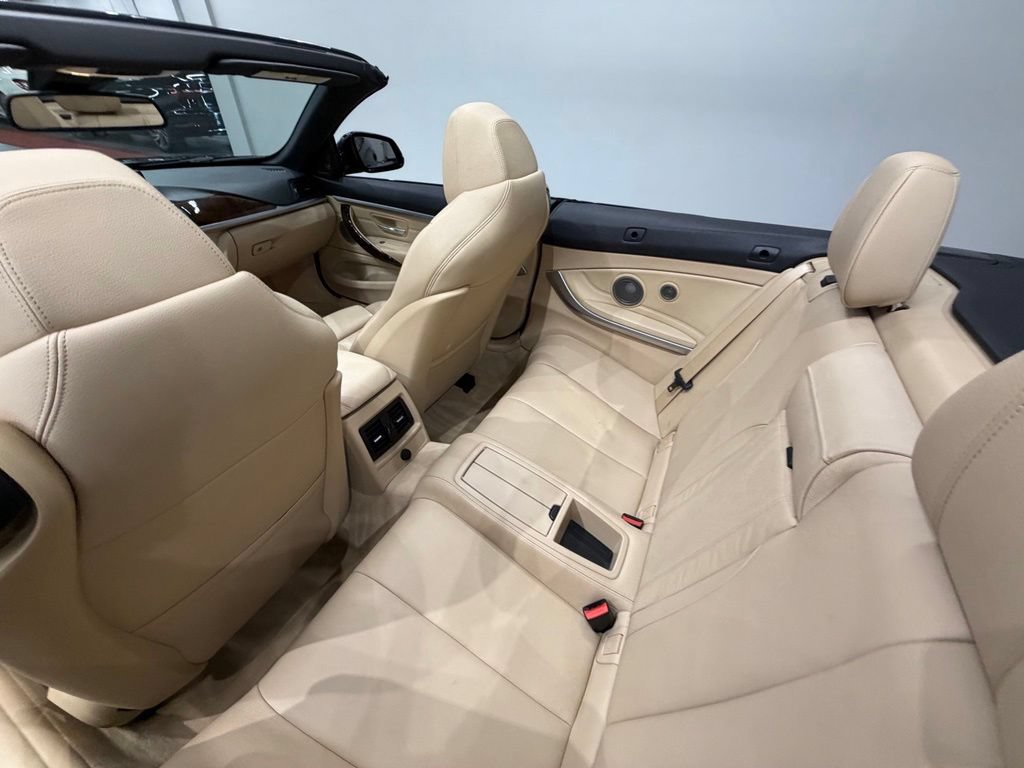 Used 2014 BMW 435i Convertible RWD image 28