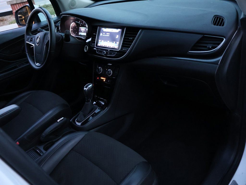 Used 2018 Buick Encore Preferred FWD image 11