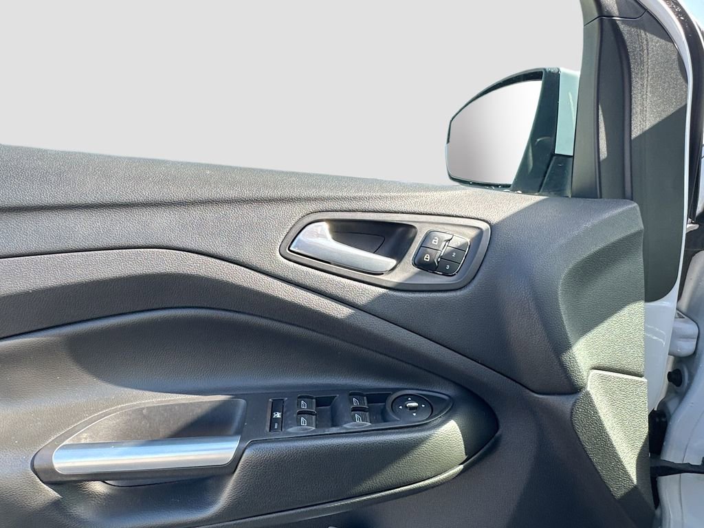 Used 2013 Ford Escape SEL image 19