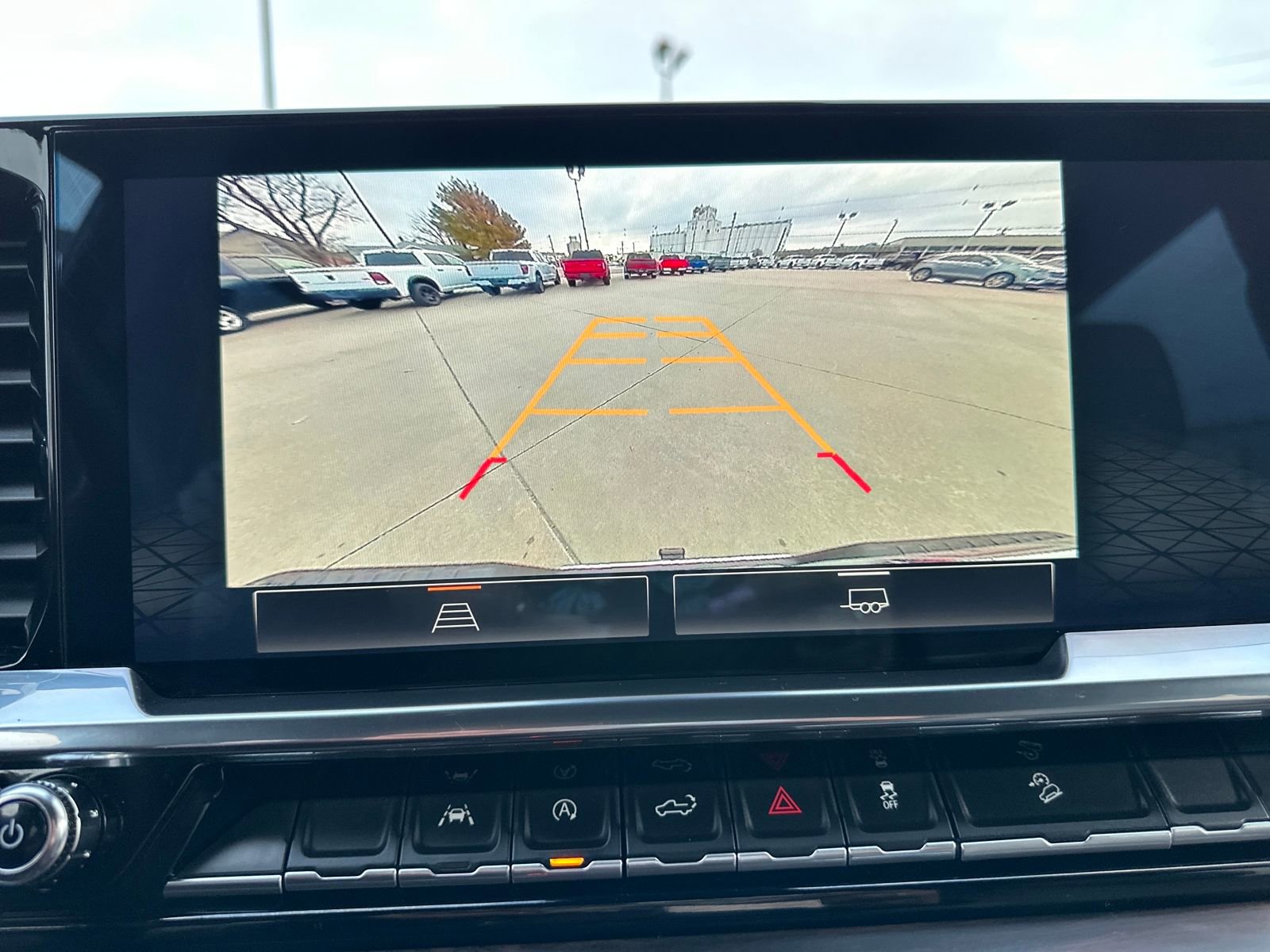 Used 2023 GMC Sierra 1500 SLT image 11