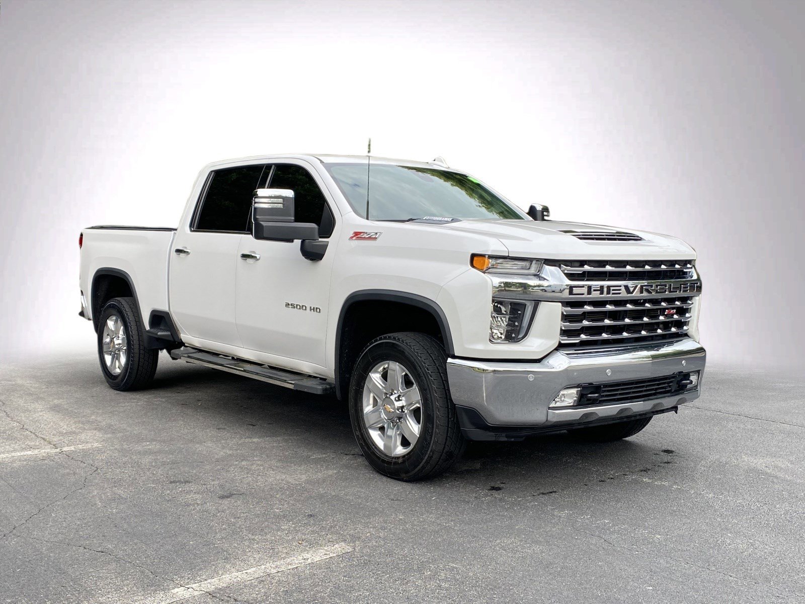 Used 2022 Chevrolet Silverado 2500 LTZ w/ LTZ Premium Package AWD/4WD video 2