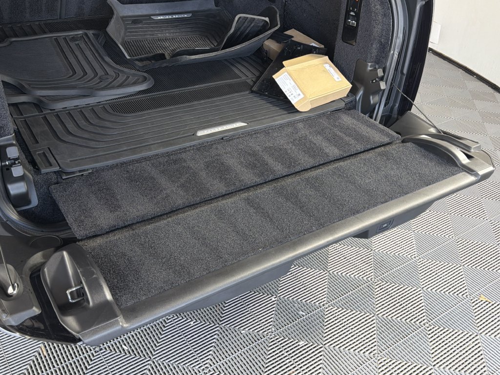 Used 2023 Land Rover Range Rover First Edition AWD/4WD image 15