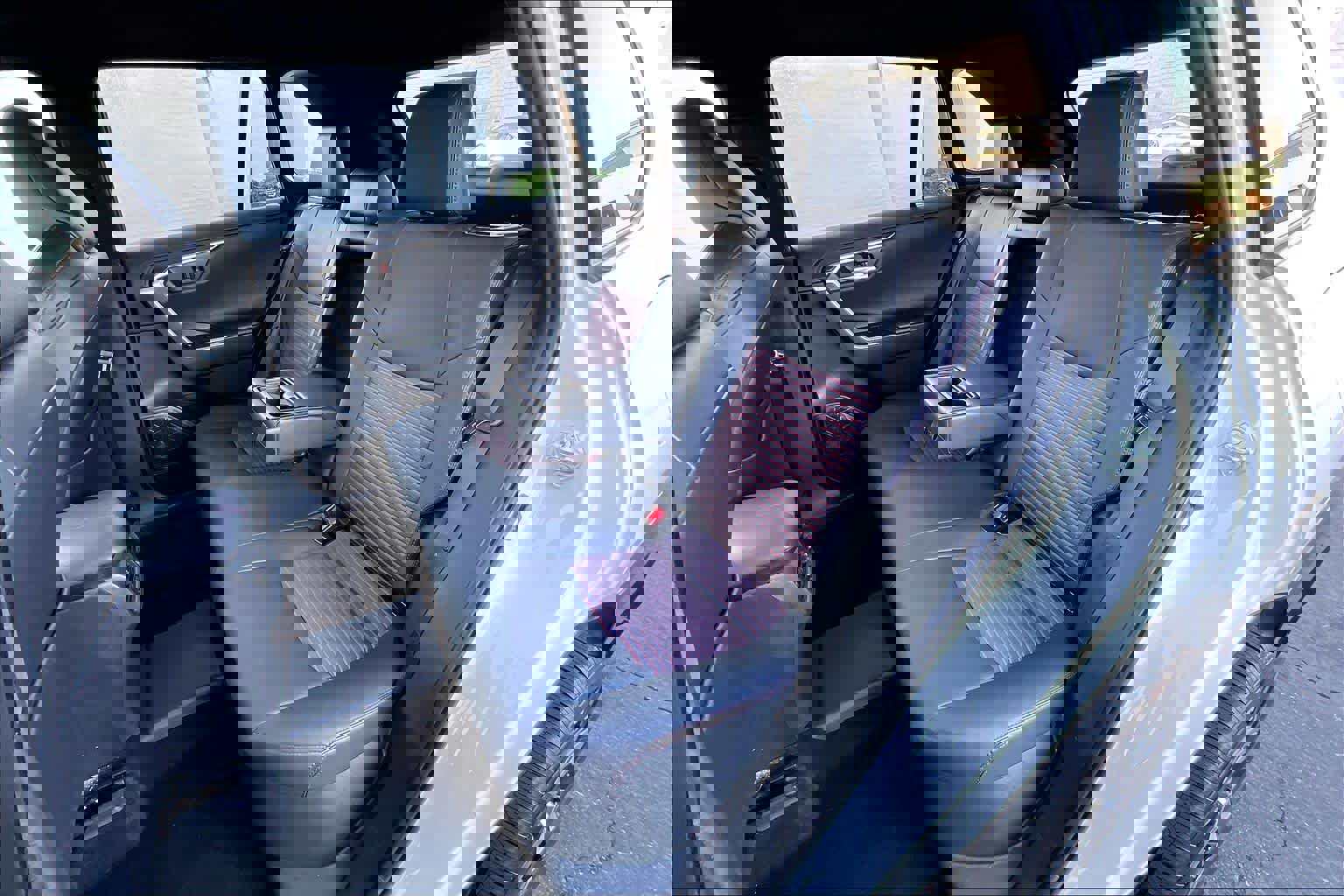 Used 2022 Toyota RAV4 XSE image 17