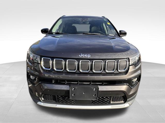 Used 2022 Jeep Compass Limited AWD/4WD image 11