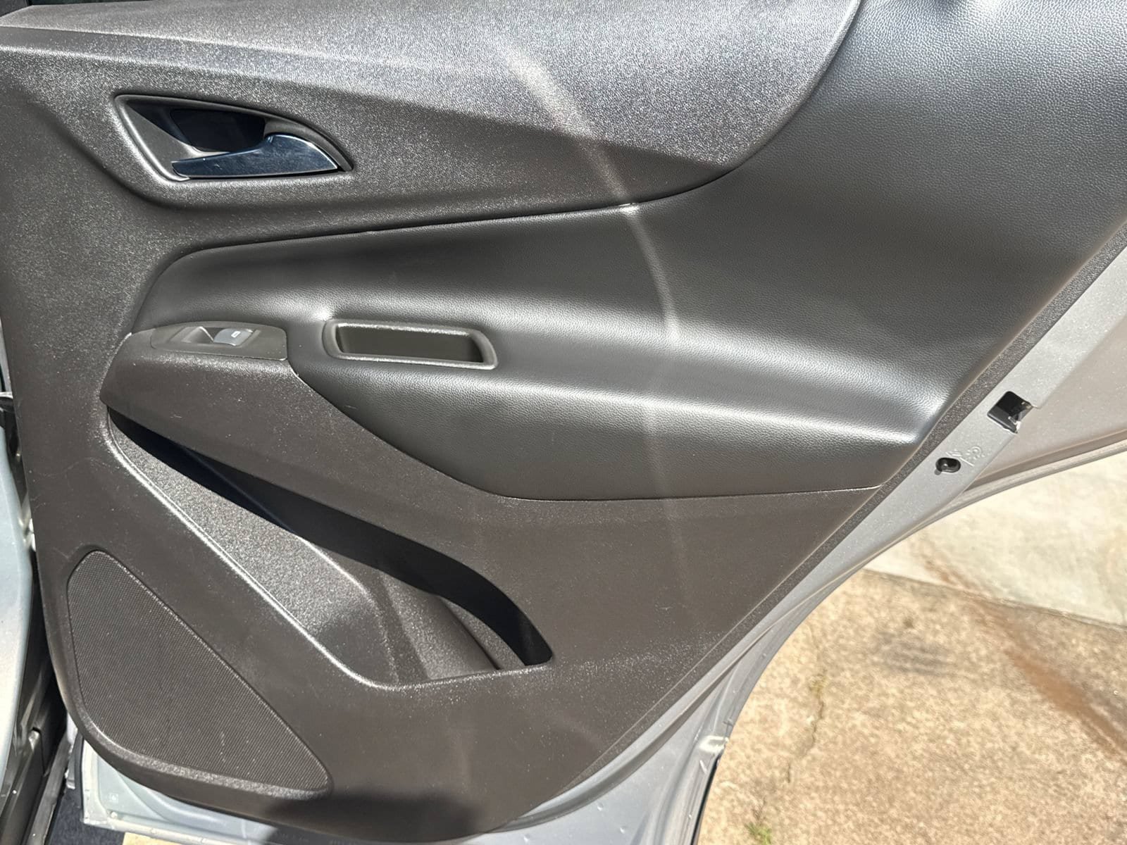 Used 2019 Chevrolet Equinox LT FWD image 18