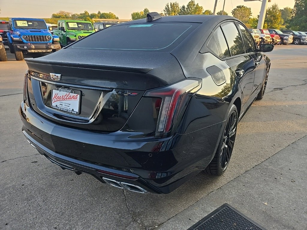Used 2026 Cadillac CT5 V w/ LPO, ONYX Package image 11