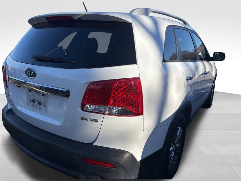 Used 2012 Kia Sorento EX w/ EX V6 Premium Pkg image 12