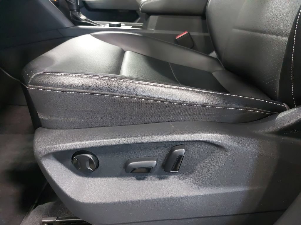 Used 2022 Volkswagen Atlas SE w/ Panoramic Sunroof Package AWD/4WD image 30