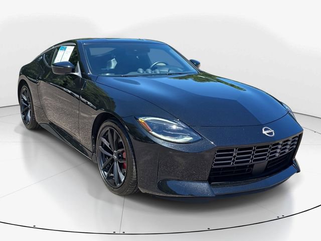 Used 2025 Nissan Z Performance w/ Floor Mat Package RWD image 3