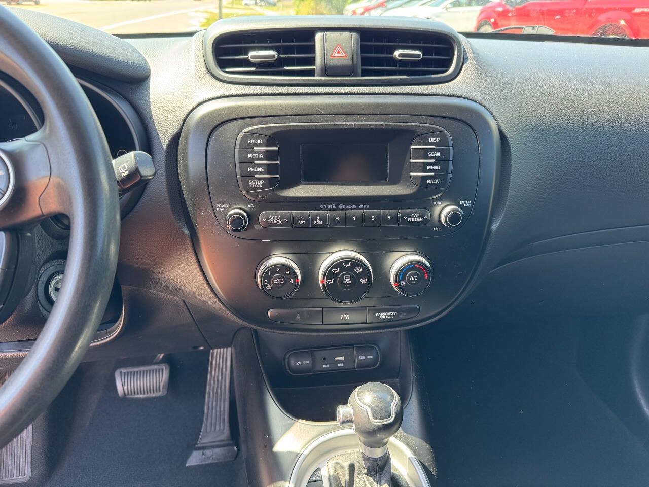 Used 2016 Kia Soul FWD image 13