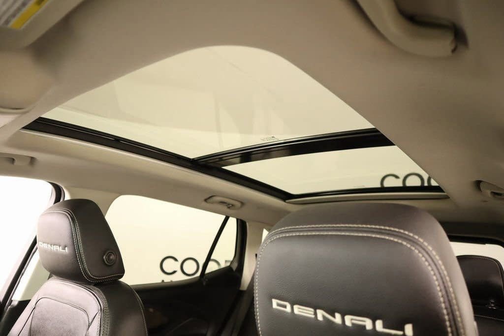 Used 2023 GMC Terrain Denali AWD/4WD image 19