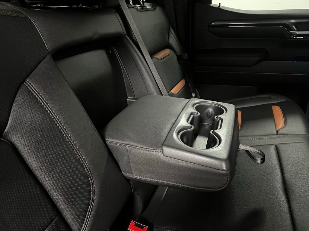 Used 2023 GMC Sierra 1500 AT4 w/ Technology Package image 57