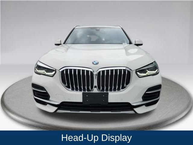 Used 2023 BMW X5 xDrive40i w/ Premium Package image 9