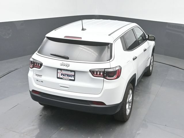 Used 2025 Jeep Compass Sport AWD/4WD image 35