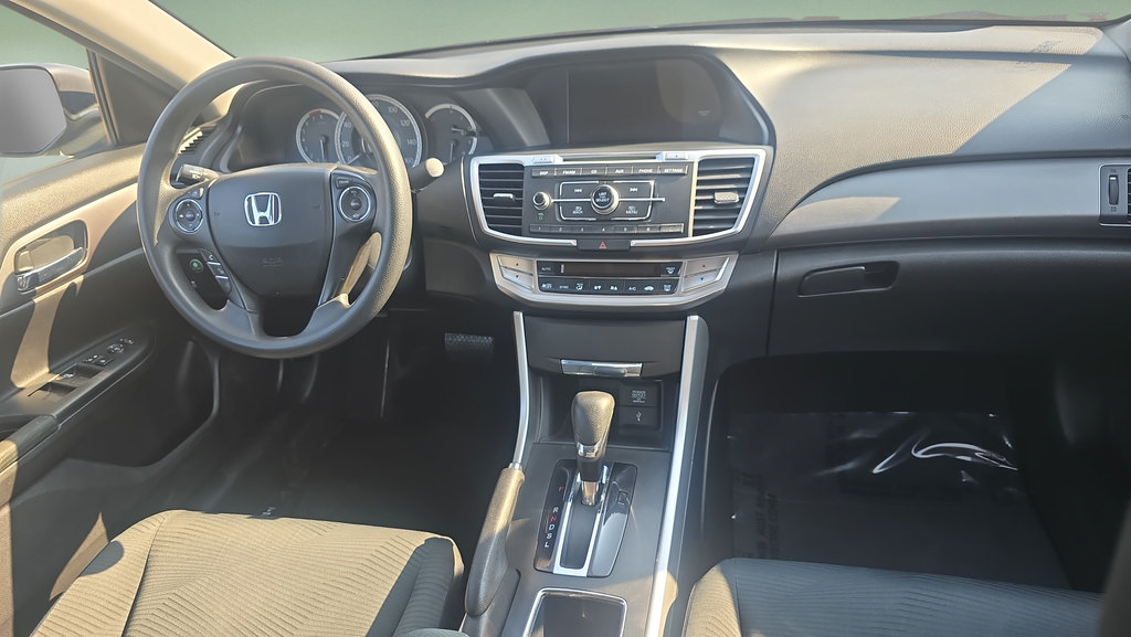 Used 2014 Honda Accord LX image 10