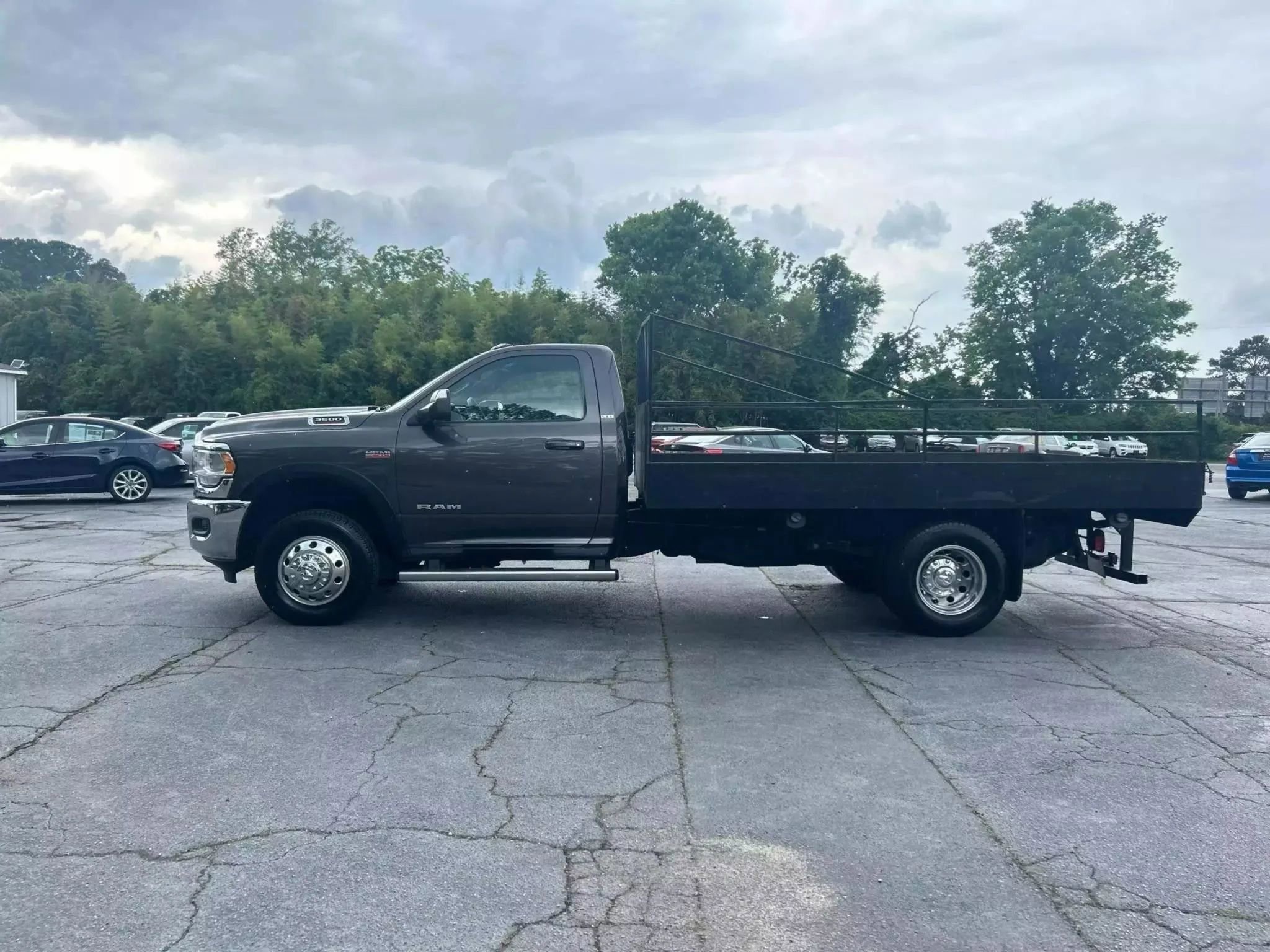 Used 2021 RAM 3500 SLT w/ Quick Order Package 2GG SLT image 10