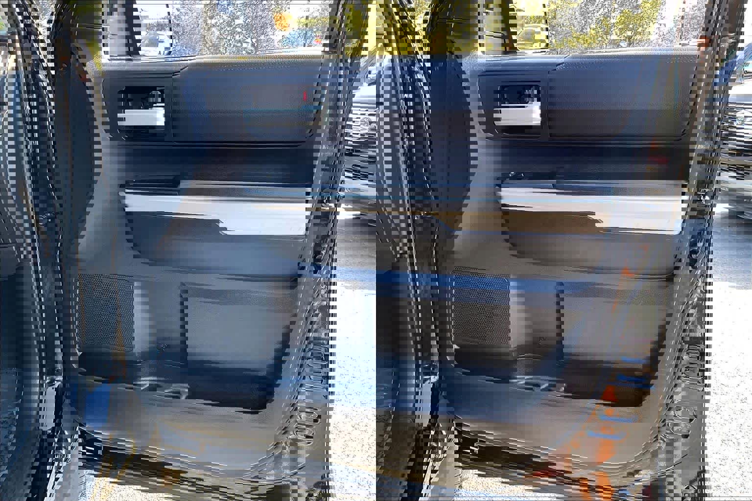 Used 2021 Toyota Tundra SR5 w/ Trail Edition image 22