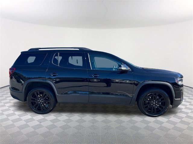 Used 2023 GMC Acadia SLE w/ Driver Convenience Package image 4