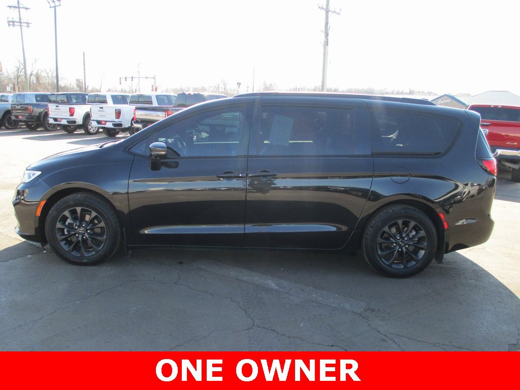 Used 2021 Chrysler Pacifica Touring-L w/ Premium & Safety Sphere Group image 8