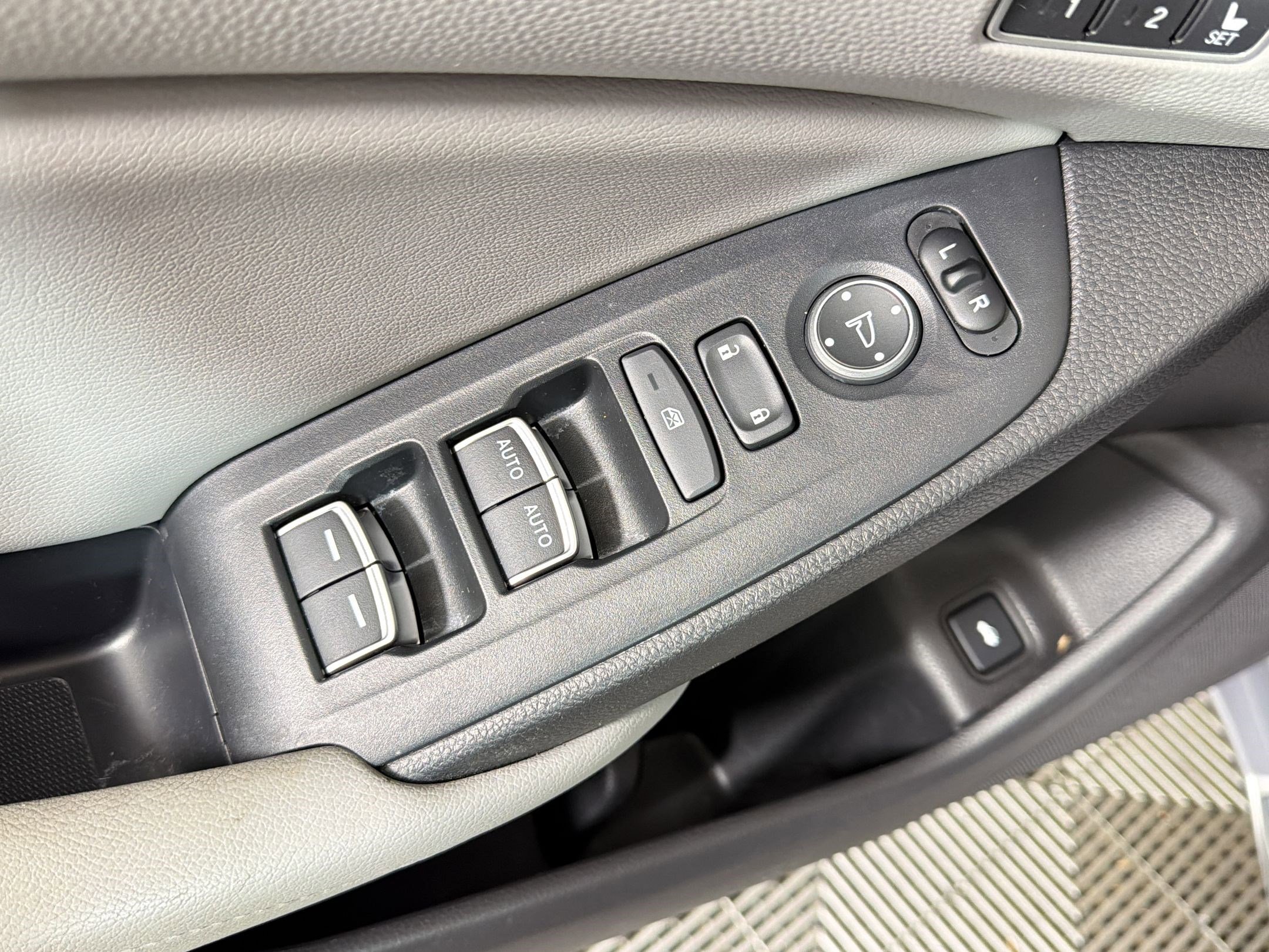 Used 2018 Honda Accord EX-L image 20