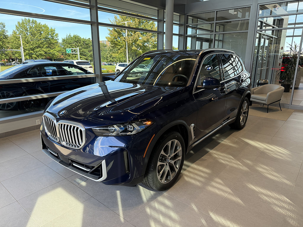 New 2026 BMW X5 xDrive40i AWD/4WD image 3