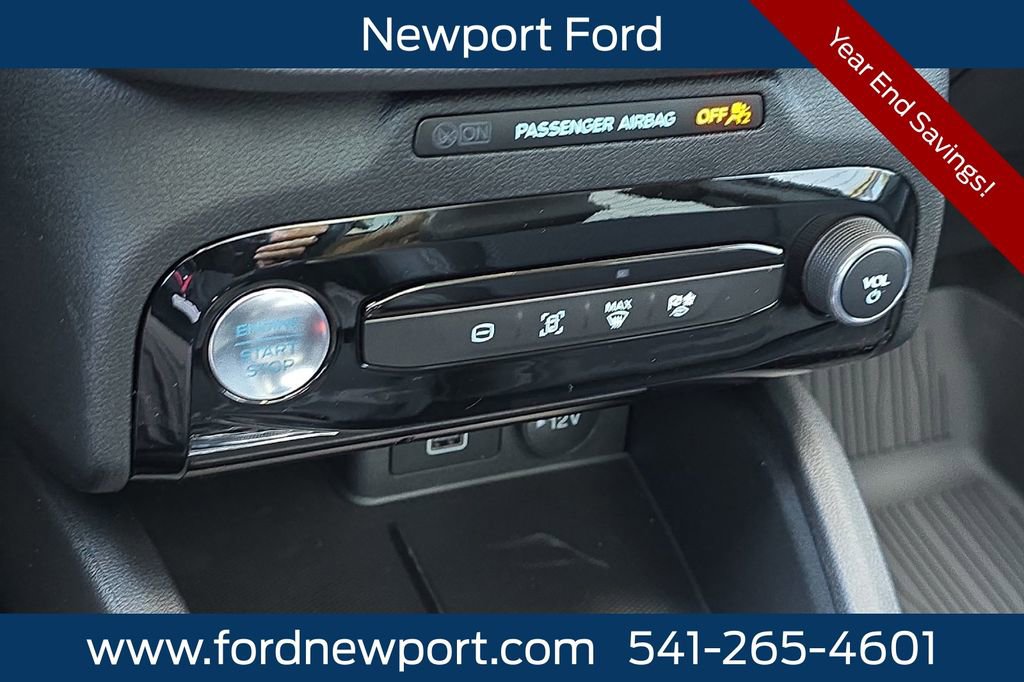 New 2025 Ford Escape SE w/ Class II Trailer Tow Package image 22