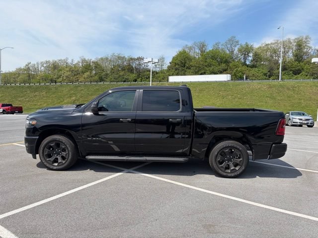 New 2026 RAM 1500 Express AWD/4WD image 4